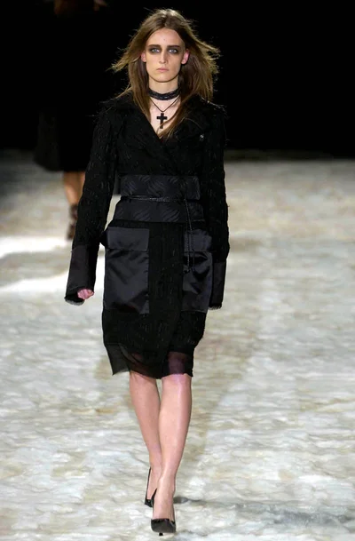 Look 15